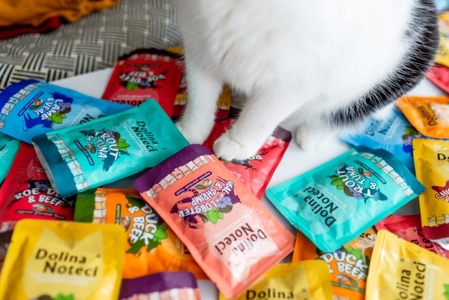 DOLINA NOTECI SUPERFOOD karma mokra dla kota Sarna Wołowina 10 x 85g